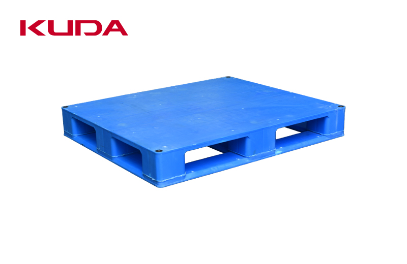 Performance advantages of plastic pallets